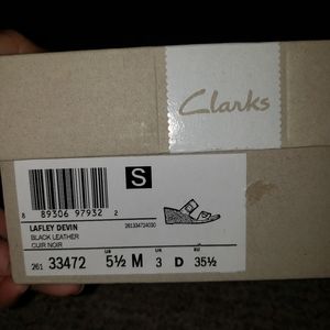 Clarks size 5 1/2